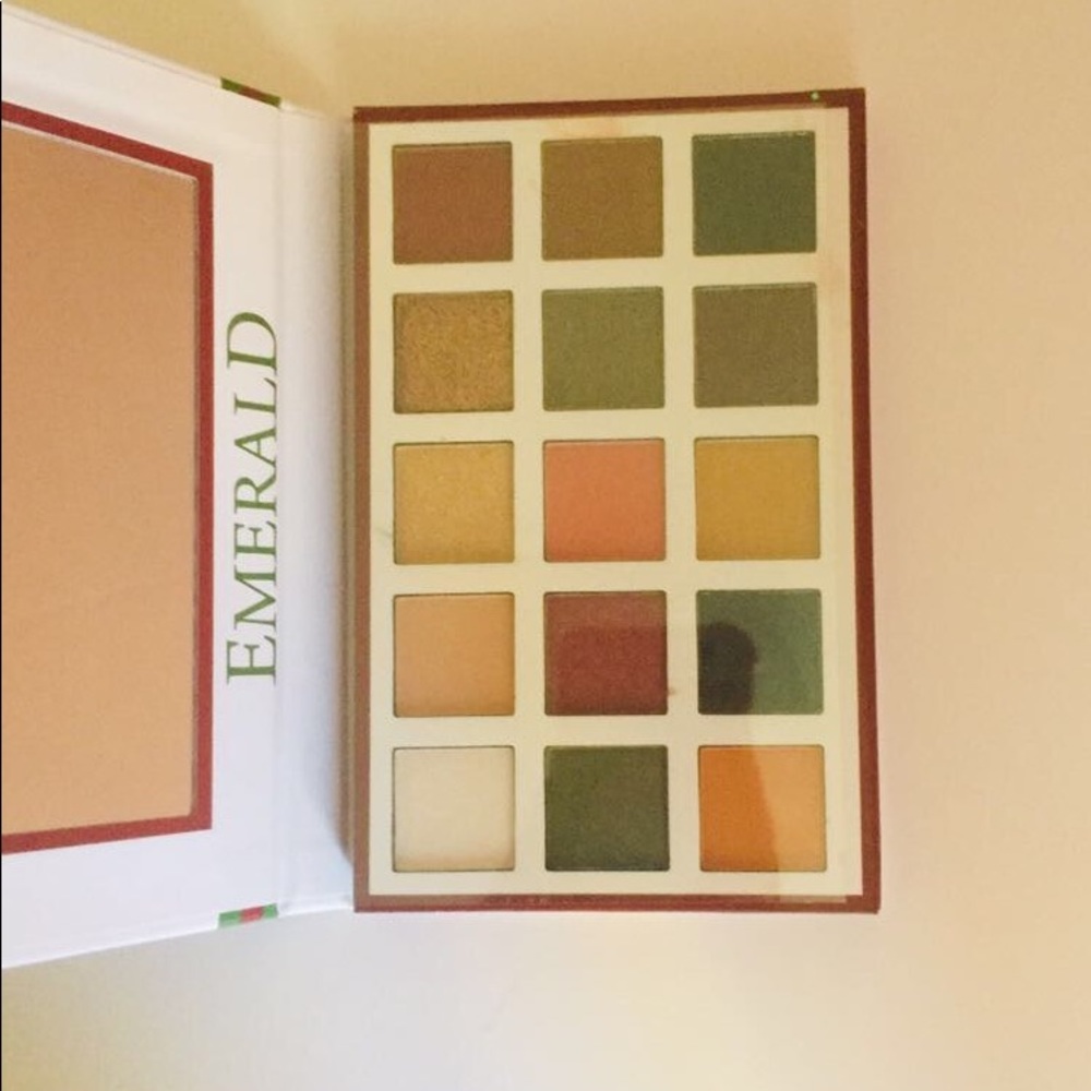Eyeshadow Makeup Palette